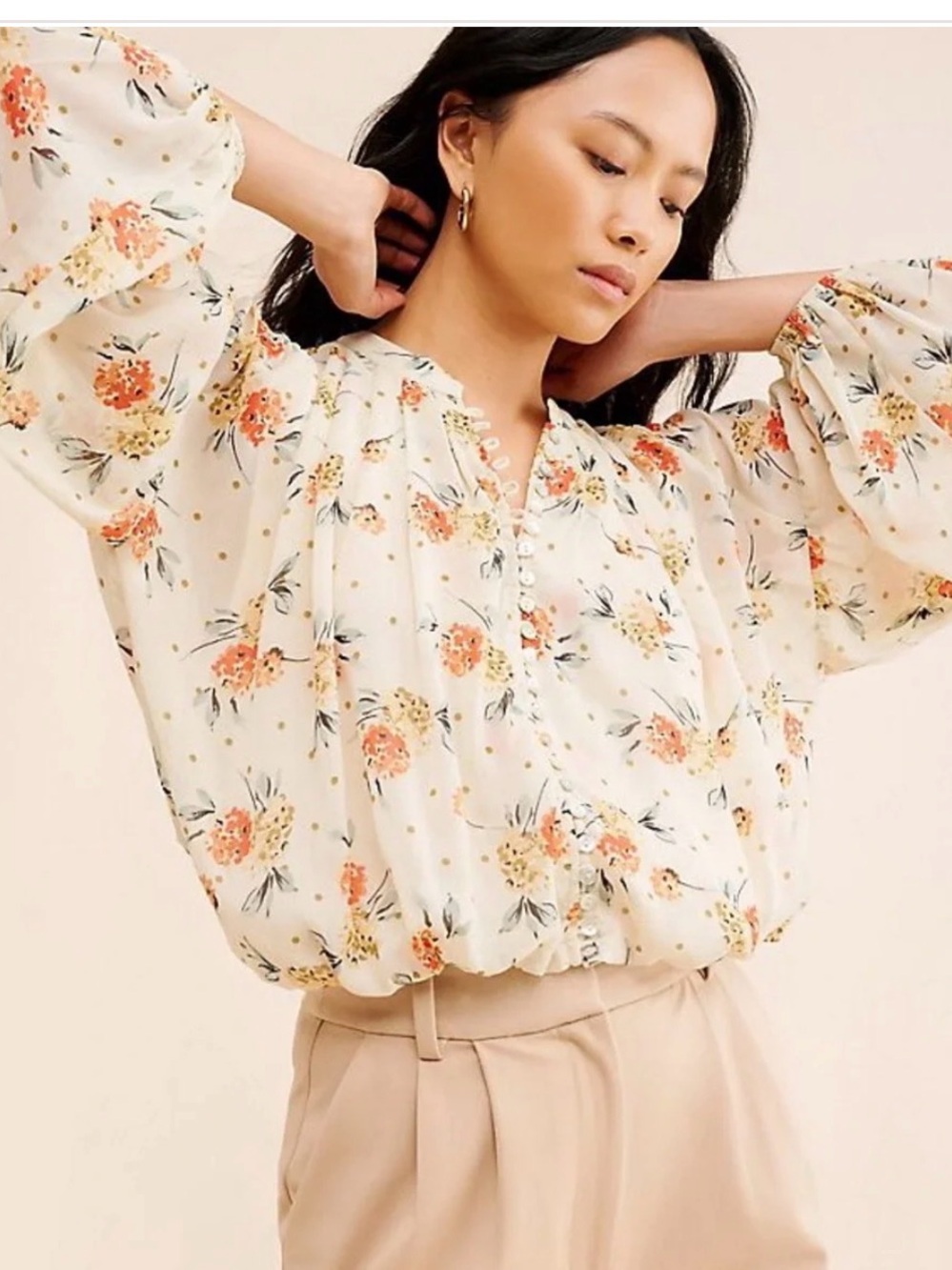 Dress Forum Floral Puff-Sleeve Blouse - Cream with Peach Blooms